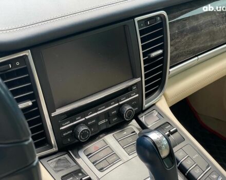 Зелений Порше Panamera, об'ємом двигуна 4.8 л та пробігом 180 тис. км за 17990 $, фото 17 на Automoto.ua