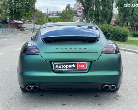 Зелений Порше Panamera, об'ємом двигуна 4.8 л та пробігом 180 тис. км за 17990 $, фото 7 на Automoto.ua