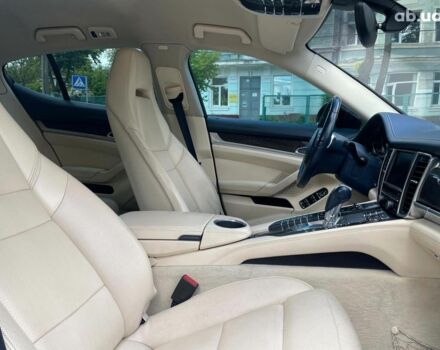 Зелений Порше Panamera, об'ємом двигуна 4.8 л та пробігом 180 тис. км за 17990 $, фото 24 на Automoto.ua