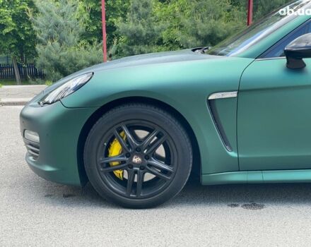 Зелений Порше Panamera, об'ємом двигуна 4.8 л та пробігом 180 тис. км за 17990 $, фото 10 на Automoto.ua