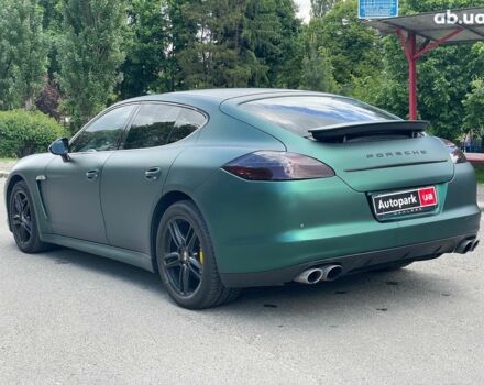 Зелений Порше Panamera, об'ємом двигуна 4.8 л та пробігом 180 тис. км за 17990 $, фото 8 на Automoto.ua