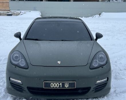 Зеленый Порше Панамера, объемом двигателя 3.6 л и пробегом 195 тыс. км за 22000 $, фото 1 на Automoto.ua