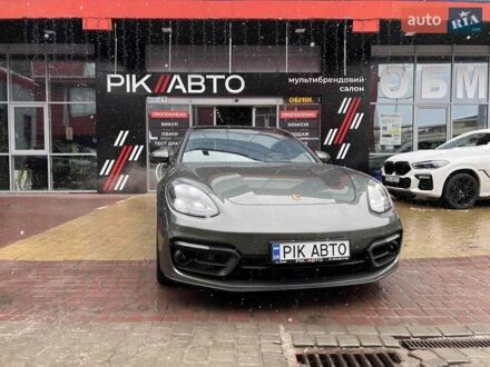 Зеленый Порше Панамера, объемом двигателя 2.9 л и пробегом 15 тыс. км за 119900 $, фото 1 на Automoto.ua