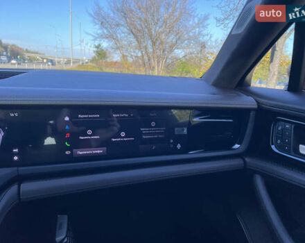 Помаранчевий Порше Panamera, об'ємом двигуна 4 л та пробігом 20 тис. км за 278000 $, фото 18 на Automoto.ua