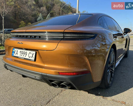 Помаранчевий Порше Panamera, об'ємом двигуна 4 л та пробігом 20 тис. км за 278000 $, фото 11 на Automoto.ua