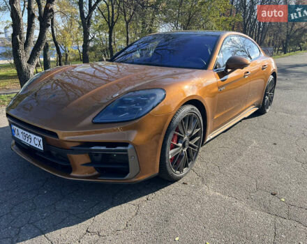 Помаранчевий Порше Panamera, об'ємом двигуна 4 л та пробігом 20 тис. км за 278000 $, фото 1 на Automoto.ua