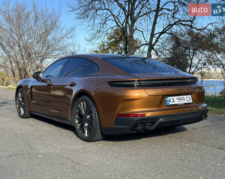 Помаранчевий Порше Panamera, об'ємом двигуна 4 л та пробігом 20 тис. км за 278000 $, фото 6 на Automoto.ua
