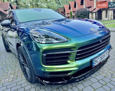 Белый Порше Cayenne Coupe, объемом двигателя 2.89 л и пробегом 80 тыс. км за 87000 $, фото 7 на Automoto.ua