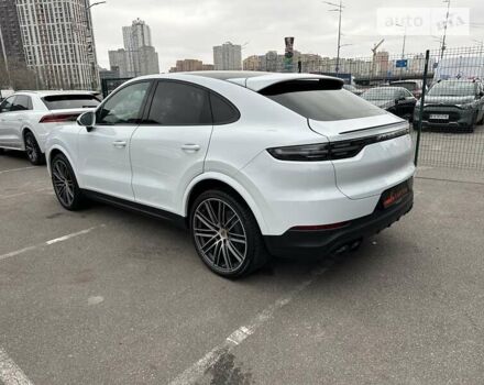 Белый Порше Cayenne Coupe, объемом двигателя 3 л и пробегом 67 тыс. км за 83700 $, фото 57 на Automoto.ua