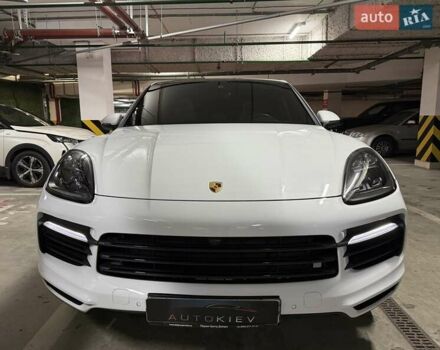 Белый Порше Cayenne Coupe, объемом двигателя 3 л и пробегом 155 тыс. км за 59900 $, фото 3 на Automoto.ua