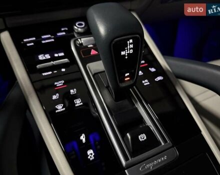 Белый Порше Cayenne Coupe, объемом двигателя 3 л и пробегом 155 тыс. км за 59900 $, фото 58 на Automoto.ua
