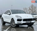 Белый Порше Cayenne Coupe, объемом двигателя 3 л и пробегом 59 тыс. км за 69900 $, фото 1 на Automoto.ua