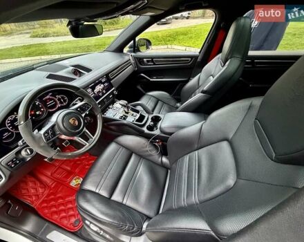 Білий Порше Cayenne Coupe, об'ємом двигуна 2.89 л та пробігом 80 тис. км за 85500 $, фото 16 на Automoto.ua