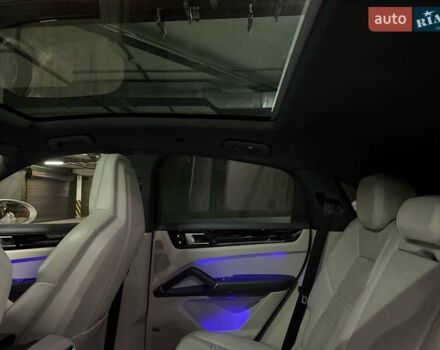 Белый Порше Cayenne Coupe, объемом двигателя 3 л и пробегом 155 тыс. км за 59900 $, фото 64 на Automoto.ua