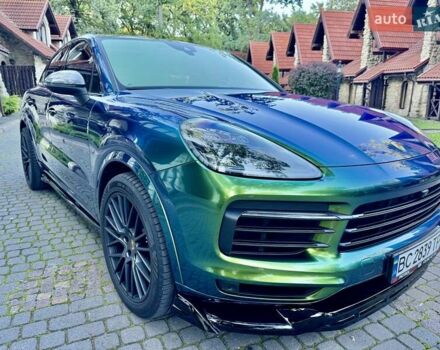 Белый Порше Cayenne Coupe, объемом двигателя 2.89 л и пробегом 80 тыс. км за 87000 $, фото 10 на Automoto.ua