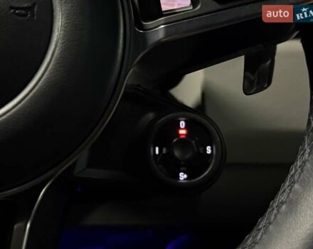 Белый Порше Cayenne Coupe, объемом двигателя 3 л и пробегом 155 тыс. км за 59900 $, фото 43 на Automoto.ua