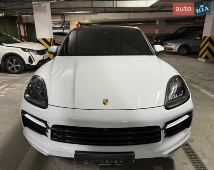 Белый Порше Cayenne Coupe, объемом двигателя 3 л и пробегом 155 тыс. км за 59900 $, фото 2 на Automoto.ua