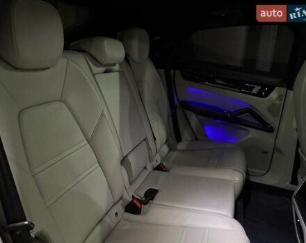 Белый Порше Cayenne Coupe, объемом двигателя 3 л и пробегом 155 тыс. км за 59900 $, фото 68 на Automoto.ua
