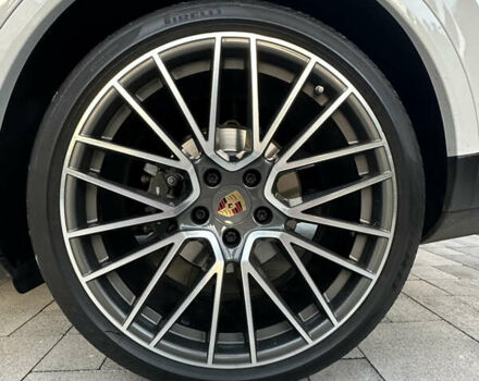 Белый Порше Cayenne Coupe, объемом двигателя 3 л и пробегом 47 тыс. км за 72000 $, фото 11 на Automoto.ua
