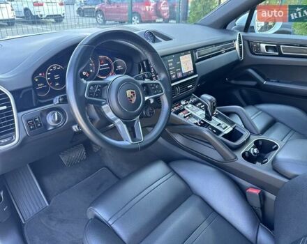 Белый Порше Cayenne Coupe, объемом двигателя 3 л и пробегом 65 тыс. км за 78700 $, фото 36 на Automoto.ua