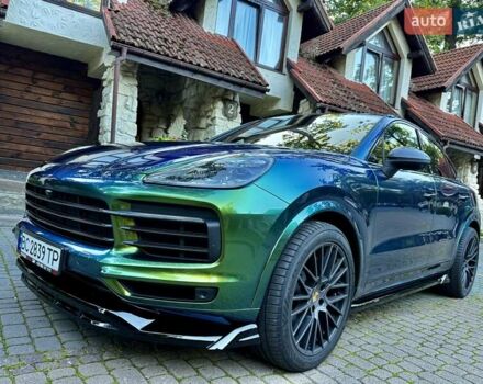 Белый Порше Cayenne Coupe, объемом двигателя 2.89 л и пробегом 80 тыс. км за 87000 $, фото 14 на Automoto.ua
