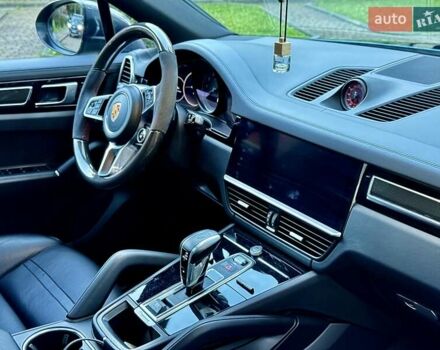 Белый Порше Cayenne Coupe, объемом двигателя 2.89 л и пробегом 80 тыс. км за 87000 $, фото 28 на Automoto.ua