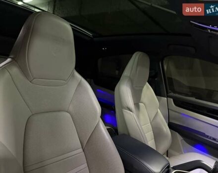 Белый Порше Cayenne Coupe, объемом двигателя 3 л и пробегом 155 тыс. км за 59900 $, фото 78 на Automoto.ua