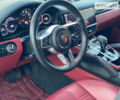 Белый Порше Cayenne Coupe, объемом двигателя 3 л и пробегом 70 тыс. км за 75500 $, фото 25 на Automoto.ua