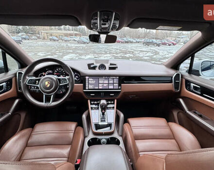 Белый Порше Cayenne Coupe, объемом двигателя 3 л и пробегом 74 тыс. км за 85000 $, фото 18 на Automoto.ua