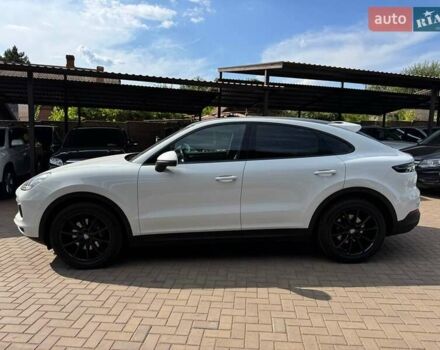 Белый Порше Cayenne Coupe, объемом двигателя 3 л и пробегом 90 тыс. км за 79000 $, фото 7 на Automoto.ua