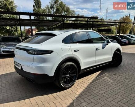 Белый Порше Cayenne Coupe, объемом двигателя 3 л и пробегом 90 тыс. км за 79000 $, фото 10 на Automoto.ua
