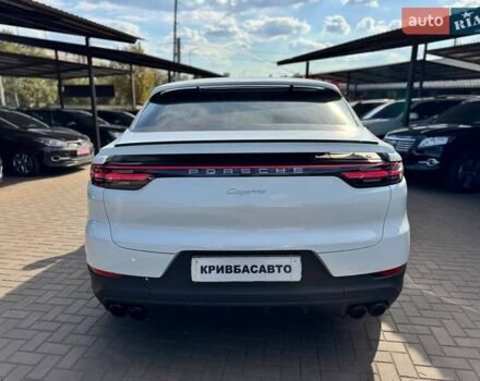 Белый Порше Cayenne Coupe, объемом двигателя 3 л и пробегом 90 тыс. км за 79000 $, фото 5 на Automoto.ua
