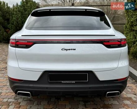 Белый Порше Cayenne Coupe, объемом двигателя 3 л и пробегом 81 тыс. км за 88500 $, фото 12 на Automoto.ua