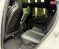 Белый Порше Cayenne Coupe, объемом двигателя 3 л и пробегом 81 тыс. км за 88500 $, фото 26 на Automoto.ua
