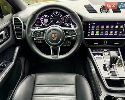 Белый Порше Cayenne Coupe, объемом двигателя 3 л и пробегом 81 тыс. км за 88500 $, фото 18 на Automoto.ua