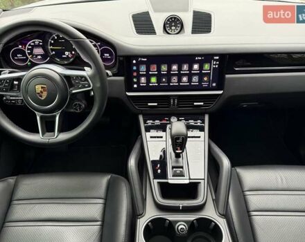 Белый Порше Cayenne Coupe, объемом двигателя 3 л и пробегом 81 тыс. км за 88500 $, фото 17 на Automoto.ua