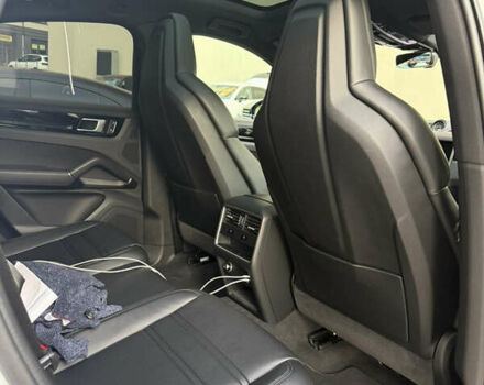Белый Порше Cayenne Coupe, объемом двигателя 3 л и пробегом 73 тыс. км за 90000 $, фото 1 на Automoto.ua