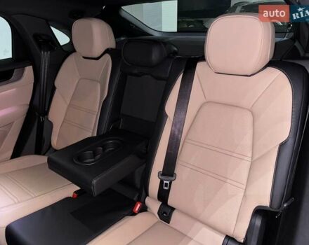 Белый Порше Cayenne Coupe, объемом двигателя 3 л и пробегом 1 тыс. км за 132900 $, фото 152 на Automoto.ua