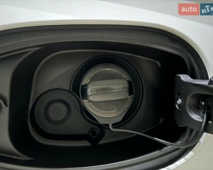 Белый Порше Cayenne Coupe, объемом двигателя 3 л и пробегом 1 тыс. км за 132900 $, фото 96 на Automoto.ua