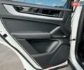 Белый Порше Cayenne Coupe, объемом двигателя 3 л и пробегом 17 тыс. км за 119900 $, фото 75 на Automoto.ua