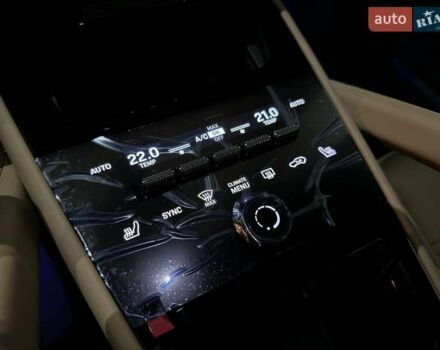 Белый Порше Cayenne Coupe, объемом двигателя 3 л и пробегом 1 тыс. км за 132900 $, фото 132 на Automoto.ua