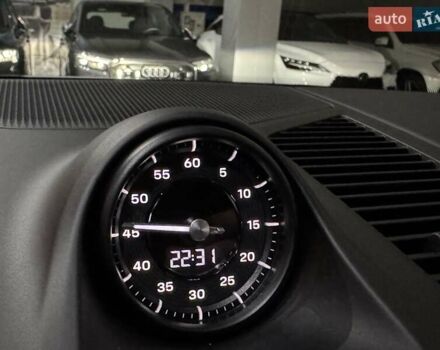 Белый Порше Cayenne Coupe, объемом двигателя 3 л и пробегом 1 тыс. км за 132900 $, фото 139 на Automoto.ua