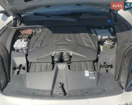 Порше Cayenne Coupe 2025 в Львове на Automoto.ua Белый Порше Cayenne Coupe, объемом двигателя 3.98 л и пробегом 3 тыс. км за 68200 $, фото 11 на Automoto.ua