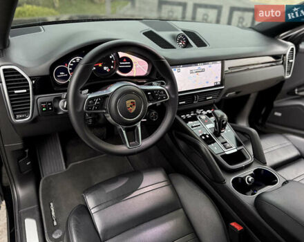 Чорний Порше Cayenne Coupe, об'ємом двигуна 3 л та пробігом 82 тис. км за 63900 $, фото 37 на Automoto.ua