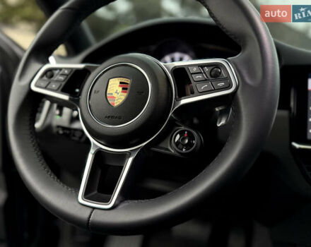 Чорний Порше Cayenne Coupe, об'ємом двигуна 3 л та пробігом 82 тис. км за 63900 $, фото 42 на Automoto.ua
