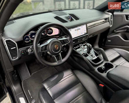 Чорний Порше Cayenne Coupe, об'ємом двигуна 3 л та пробігом 82 тис. км за 63900 $, фото 38 на Automoto.ua