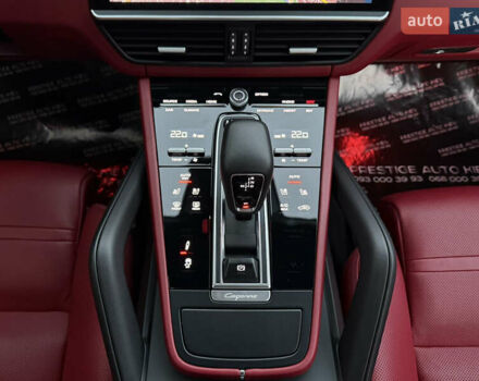 Черный Порше Cayenne Coupe, объемом двигателя 3 л и пробегом 42 тыс. км за 68000 $, фото 65 на Automoto.ua