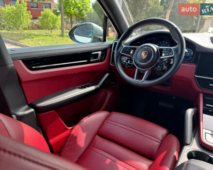 Чорний Порше Cayenne Coupe, об'ємом двигуна 3 л та пробігом 37 тис. км за 79000 $, фото 13 на Automoto.ua