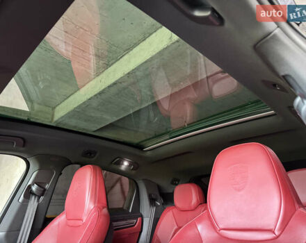 Черный Порше Cayenne Coupe, объемом двигателя 3 л и пробегом 90 тыс. км за 69000 $, фото 19 на Automoto.ua