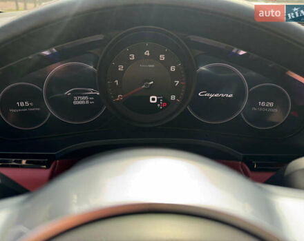 Чорний Порше Cayenne Coupe, об'ємом двигуна 3 л та пробігом 37 тис. км за 79000 $, фото 11 на Automoto.ua